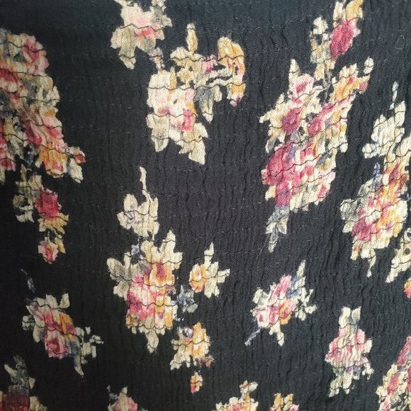 Live 4 truth floral cold shoulder top M - Picture 10 of 12